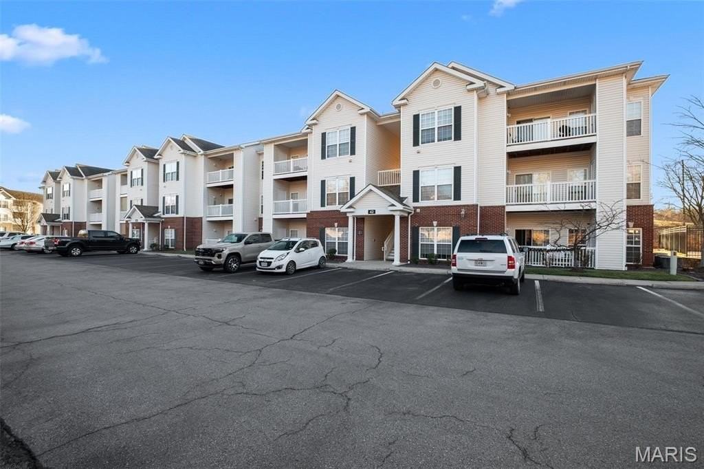 42 Kassebaum Ln #211 - Photo 2 of 25