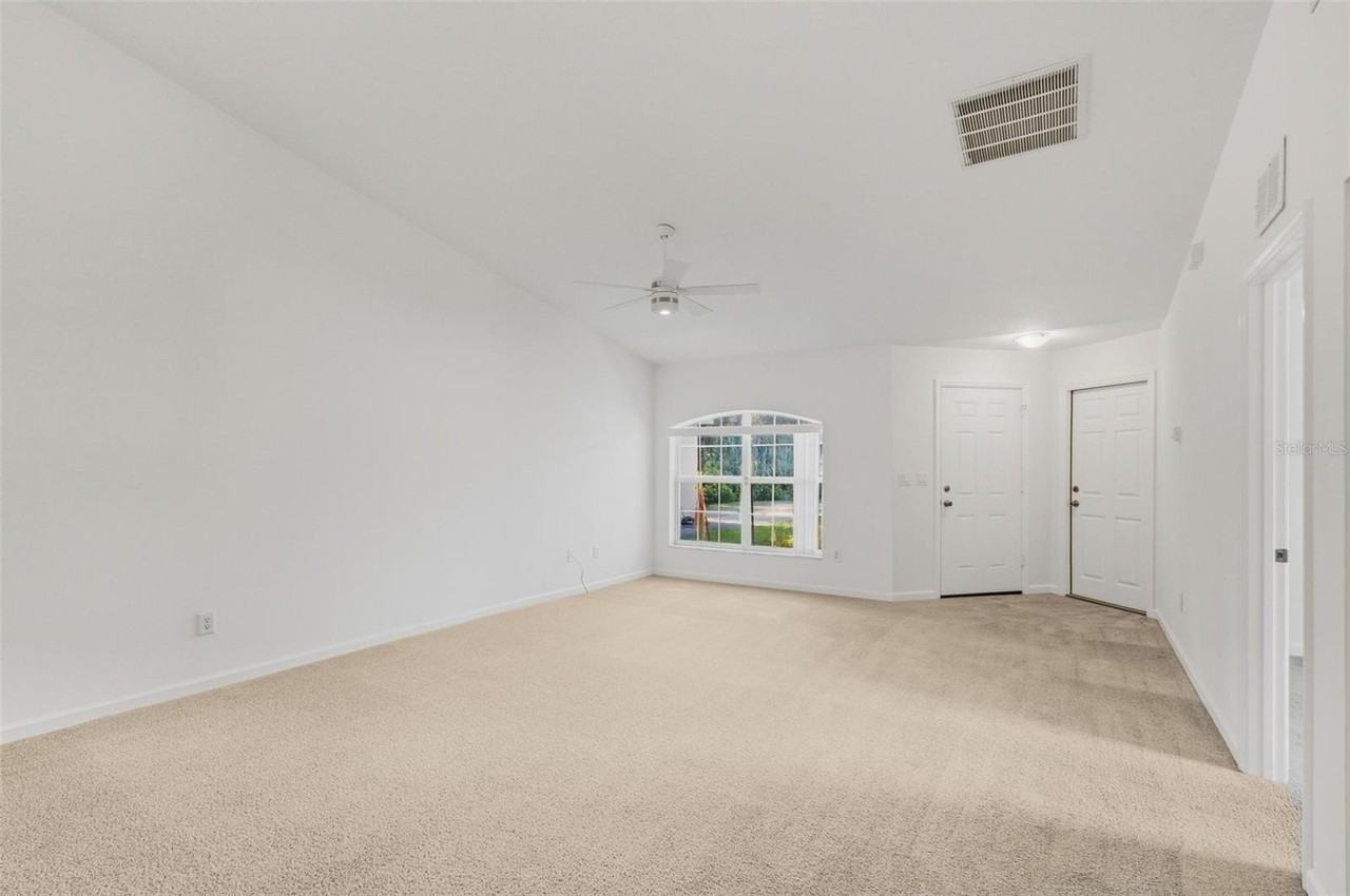 6 Plateau Pl #A - Photo 7 of 40