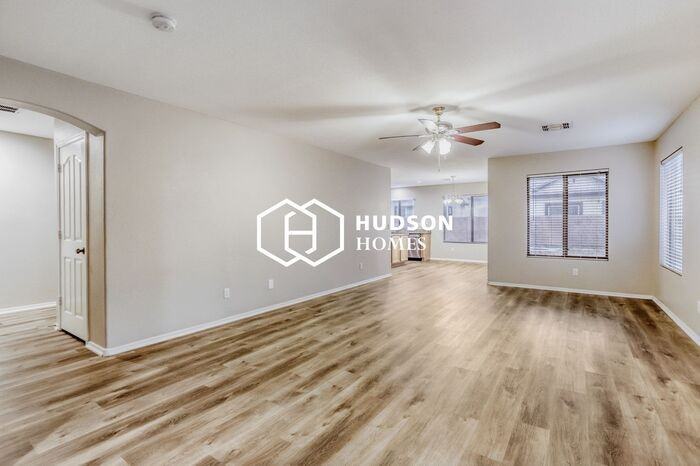 16190 W Young St - Photo 6 of 29