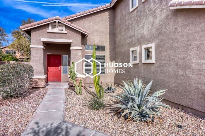 25592 W Crown King Rd - Photo 4 of 32