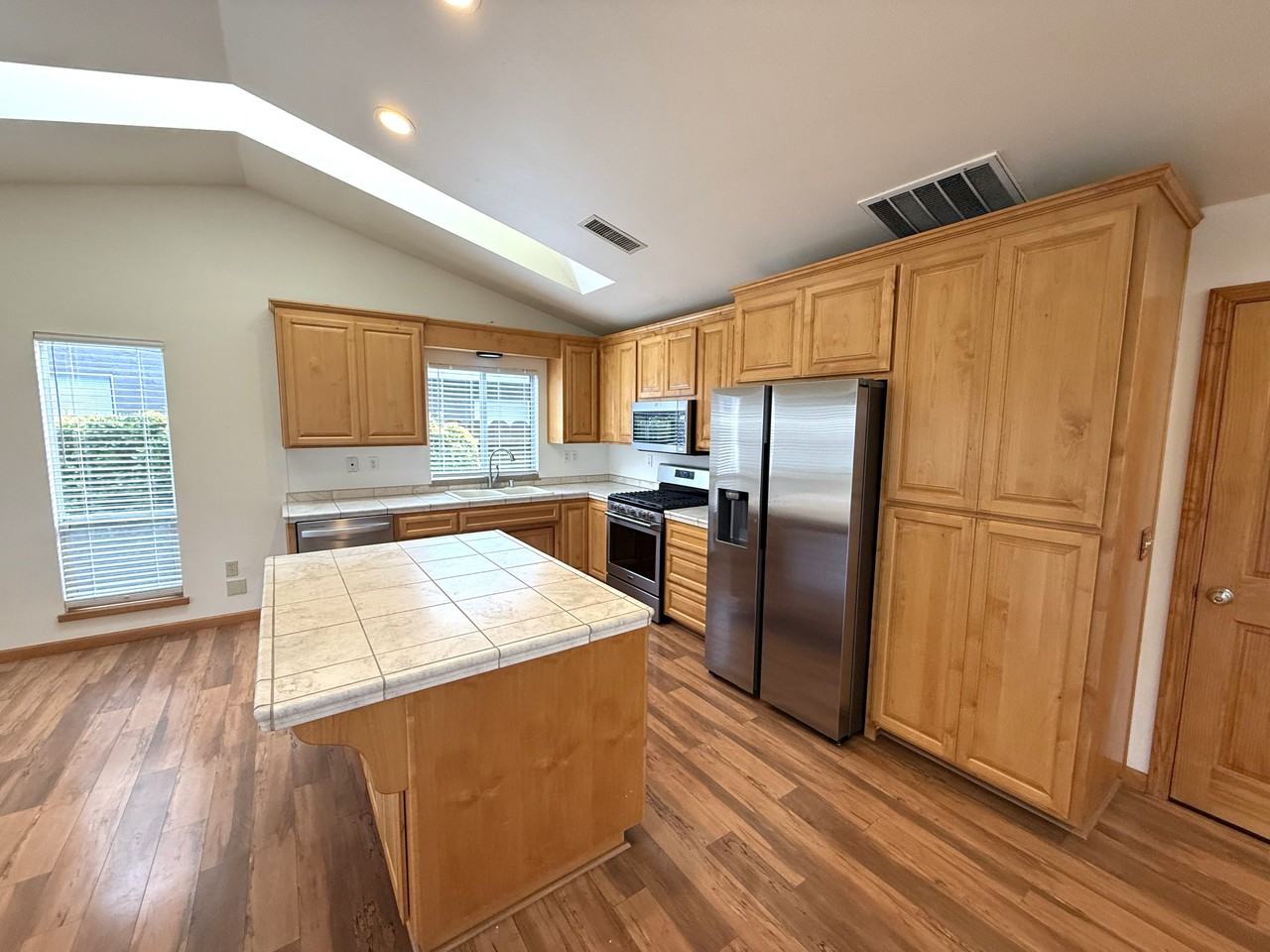 18 Turnbridge Welles #1 - Photo 5 of 14