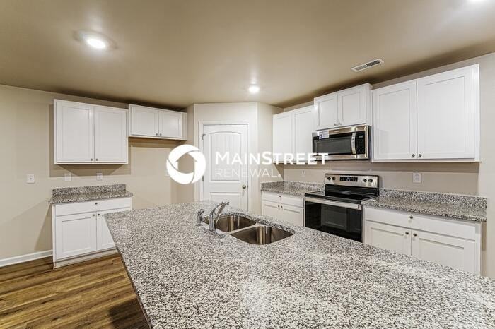 728 Fish Camp Rd - Photo 5 of 17