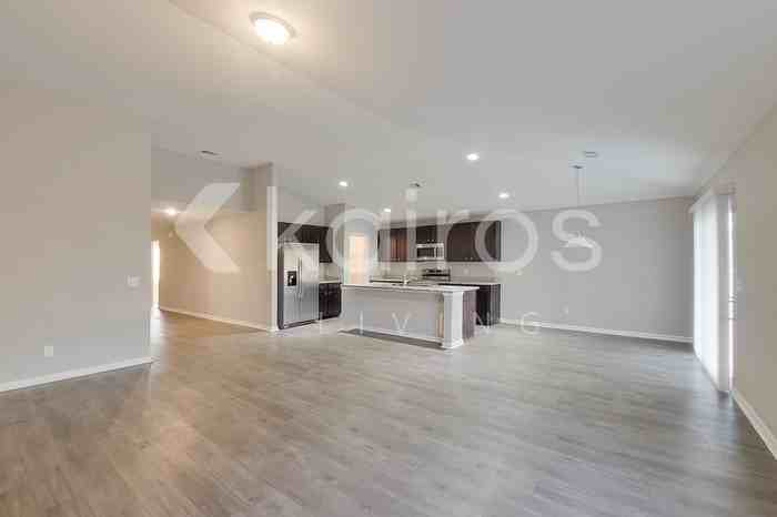 103 Ebenezer Bluff Way - Photo 5 of 21