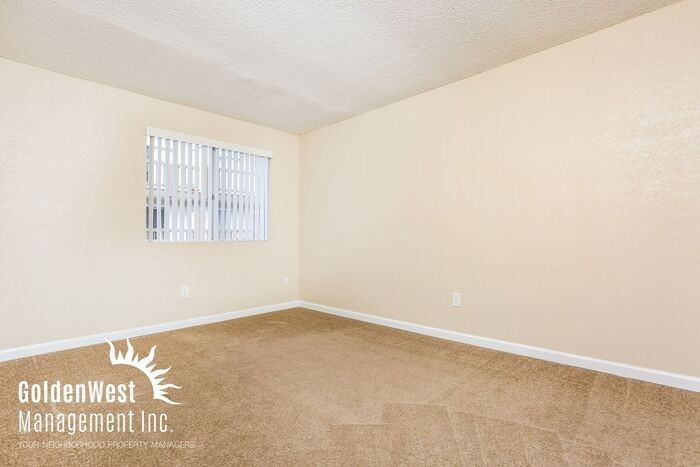 1950 Arnold Way #10 - Photo 5 of 10