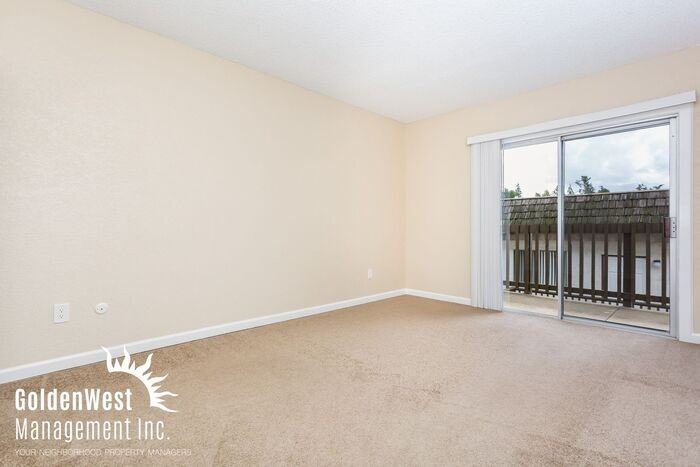 1950 Arnold Way #10 - Photo 7 of 10