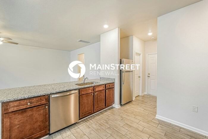 360 Clover Cir - Photo 7 of 19