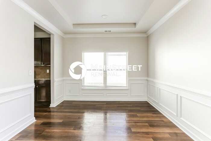 12226 Flannery Ln - Photo 5 of 19