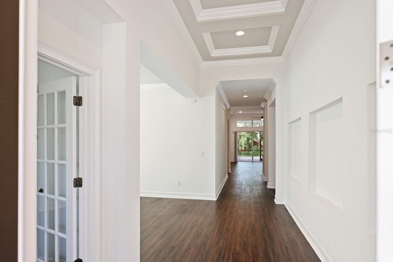 6716 Park Strand Dr - Photo 6 of 50