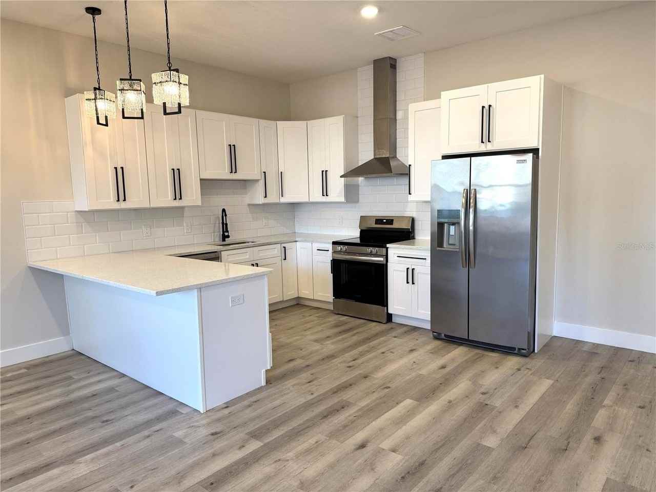 1919 30th Ave N - Photo 4 of 13