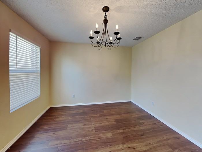 2310 Graystone Dr - Photo 2 of 25