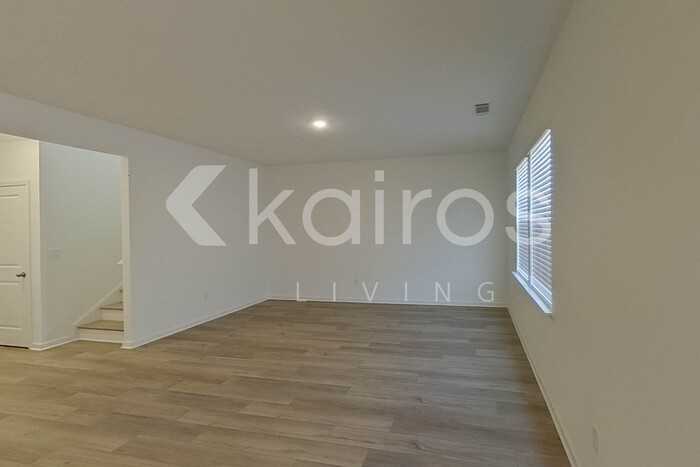 208 River Birch Way - Photo 7 of 30