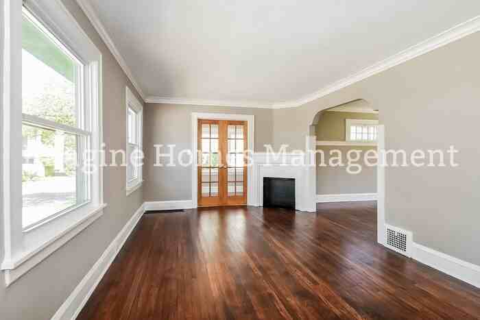 1505 Blossom Park Ave - Photo 3 of 16