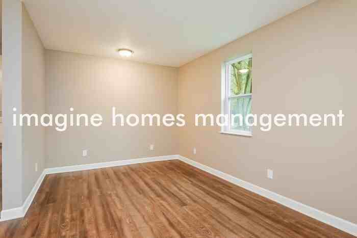 7447 Stearns Rd - Photo 7 of 15