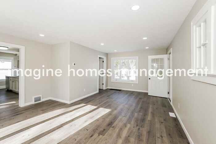 4238 Porter Rd - Photo 5 of 24