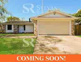 featured image of 3217 Ridgedale St