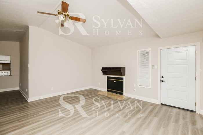 3217 Ridgedale St - Photo 6 of 16