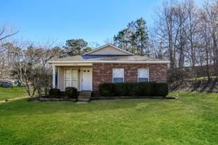 224 Sylvan Dr - Photo 1 of 1