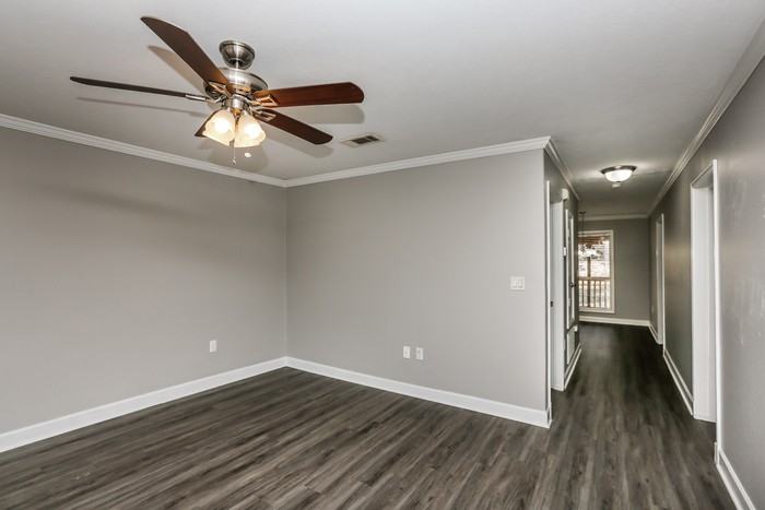 224 Sylvan Dr - Photo 3 of 16