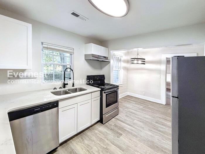 745 82nd Pl S - Photo 3 of 24