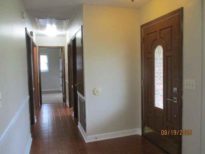 1027 Rembrandt Dr Sw - Photo 6 of 13