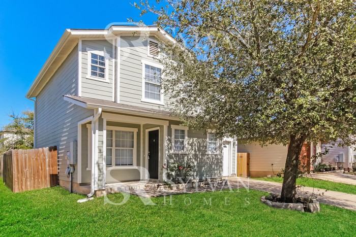 13500 Alysheba Dr - Photo 2 of 16