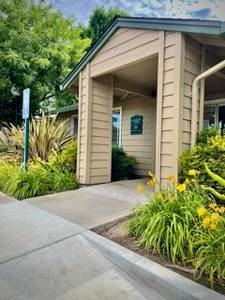 2300 Oakdale Rd #2 - Photo 7 of 11