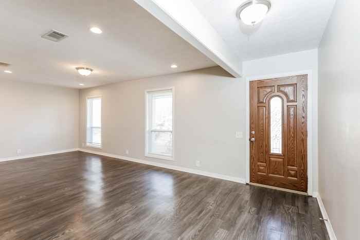 52 Crossgates Dr - Photo 4 of 12