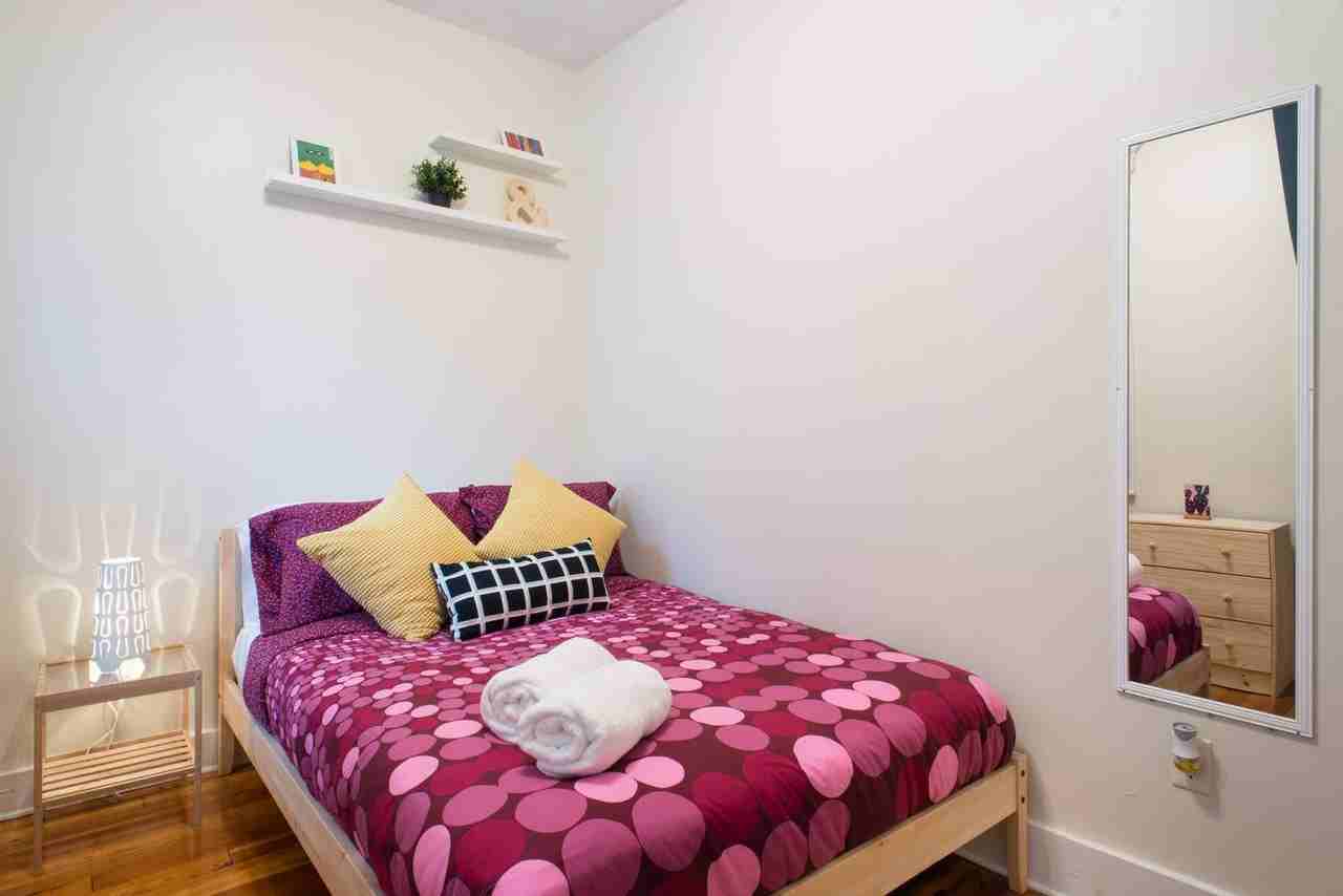 56 Queensberry St #3 - Photo 4 of 14