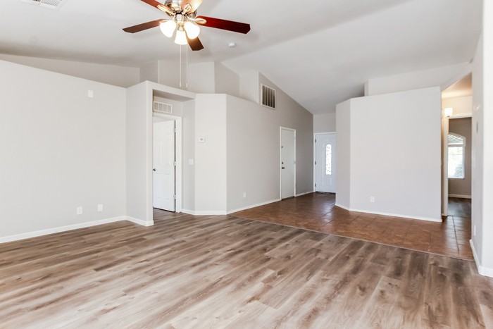 2816 W Pecan Rd - Photo 5 of 16