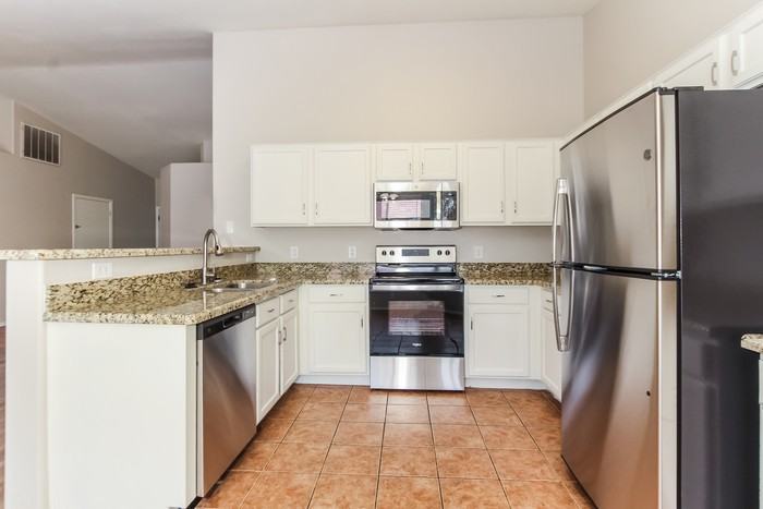 2816 W Pecan Rd - Photo 7 of 16