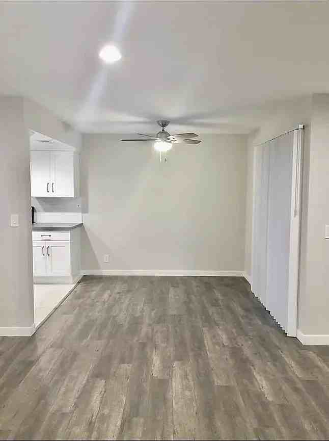 1145 Linden Ave #5 - Photo 5 of 11