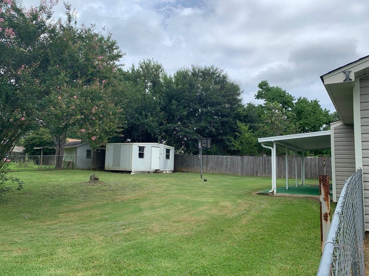 2705 Nottingham Way #NA - Photo 2 of 5