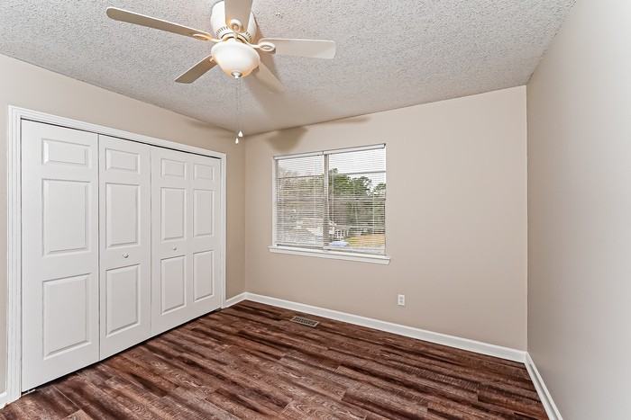 2604 Hickory Ln - Photo 7 of 13