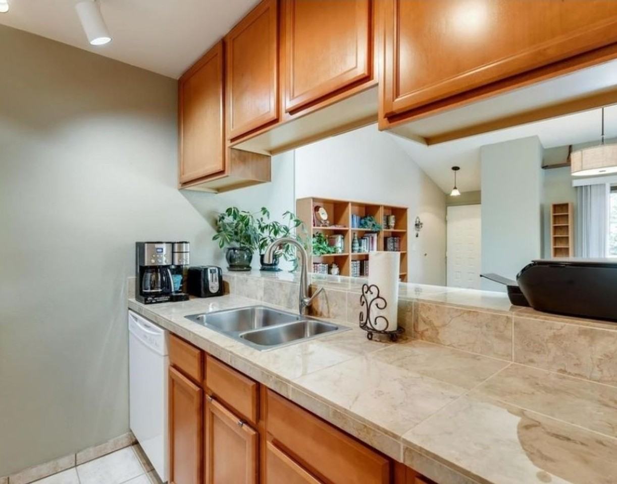 1762 S Trenton St #9 - Photo 4 of 22