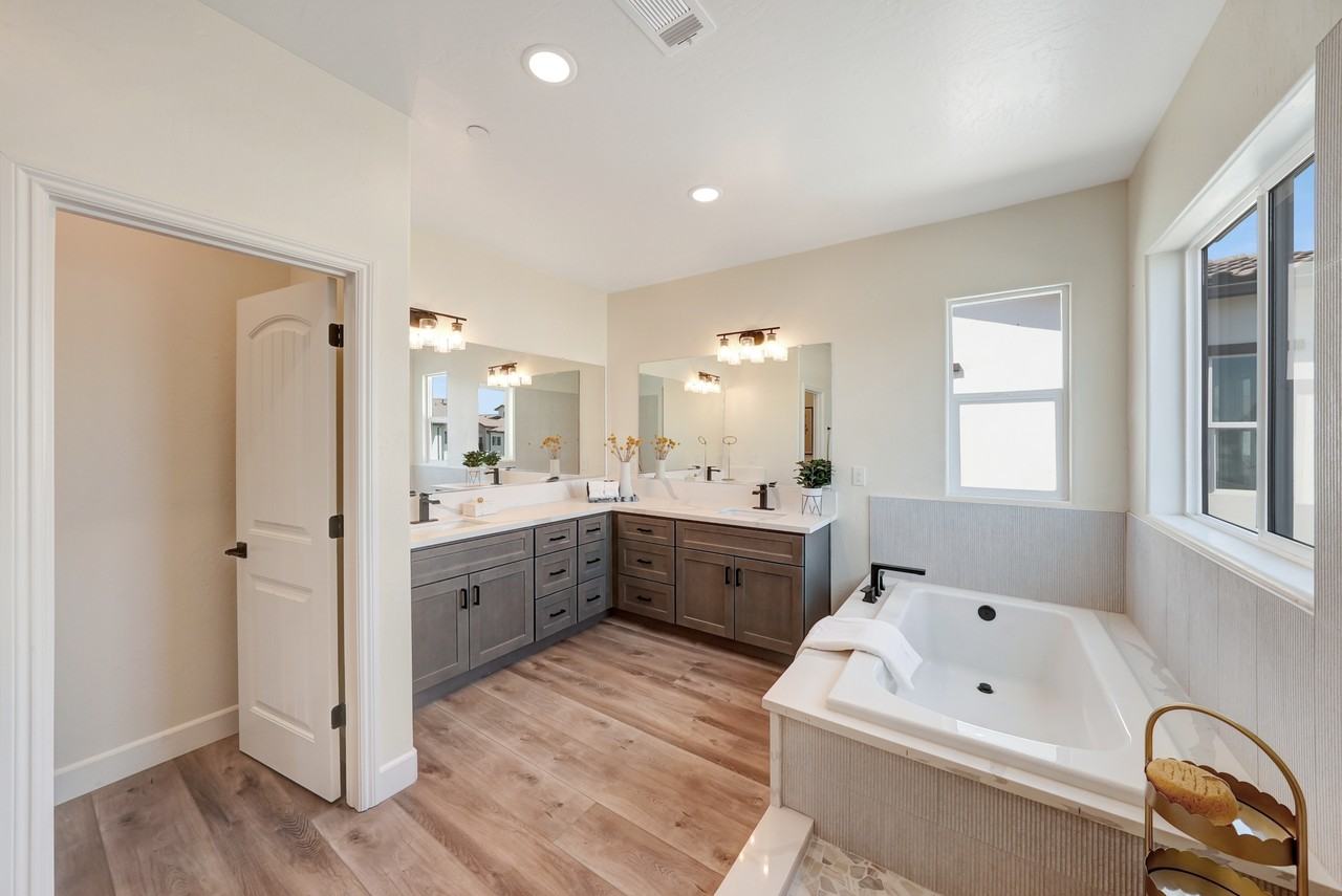 Union Cir #NA - Photo 2 of 47