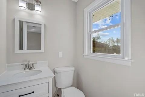 101 Holly Rd #NA - Photo 6 of 19