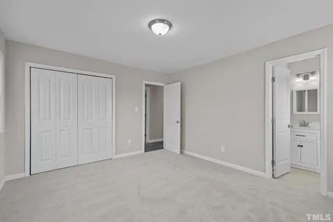 101 Holly Rd #NA - Photo 7 of 19