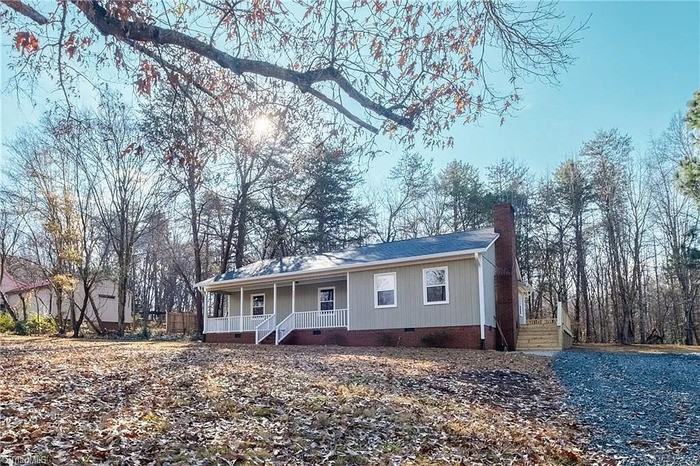 955 Lyndon Ln - Photo 2 of 22