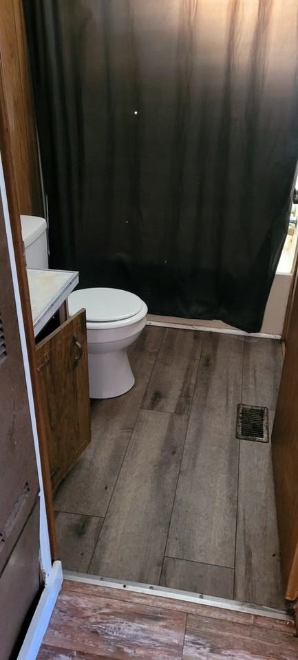 8010 Noroad #NA - Photo 4 of 12