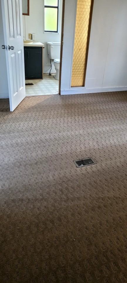 8010 Noroad #NA - Photo 7 of 12