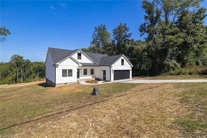 7950 Us 29 Bus - Photo 3 of 27