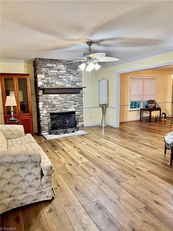 711 E Sunrise Ave - Photo 5 of 35