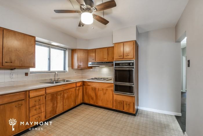 255 Paul Ave - Photo 6 of 13