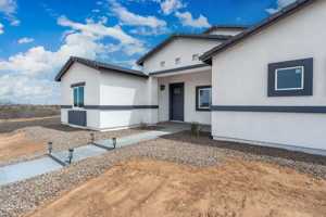 featured image of W San Juan Ave