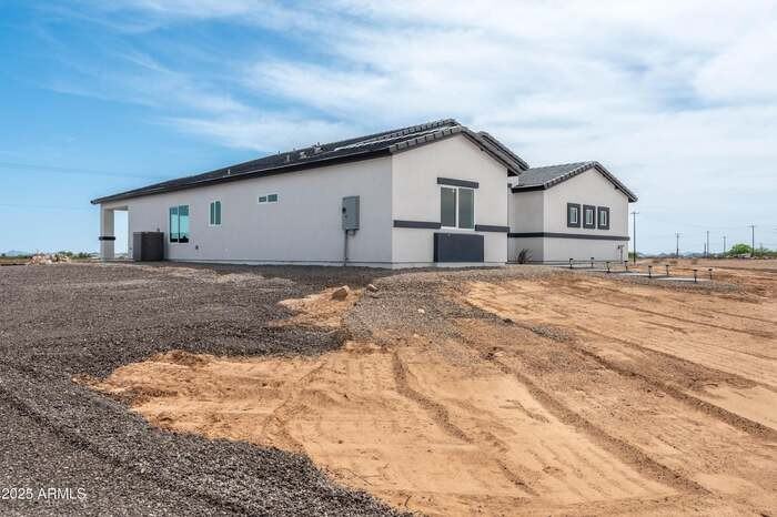 W San Juan Ave - Photo 3 of 31