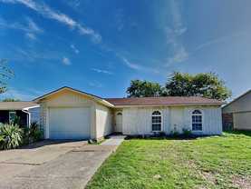 5221 Norris Dr - Photo 1 of 1