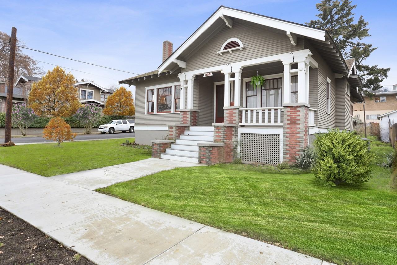 320 E 8th St #NA - Photo 2 of 27