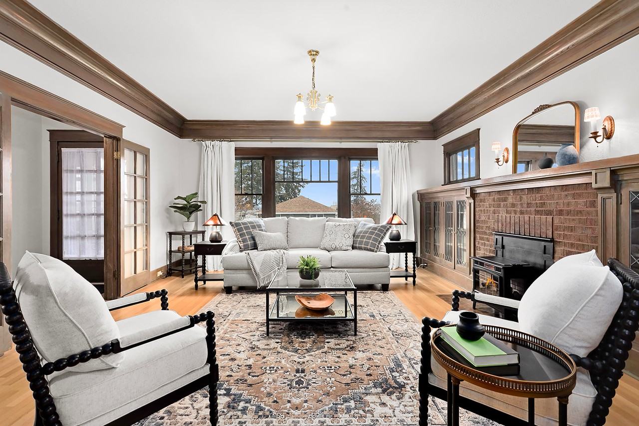 320 E 8th St #NA - Photo 4 of 27