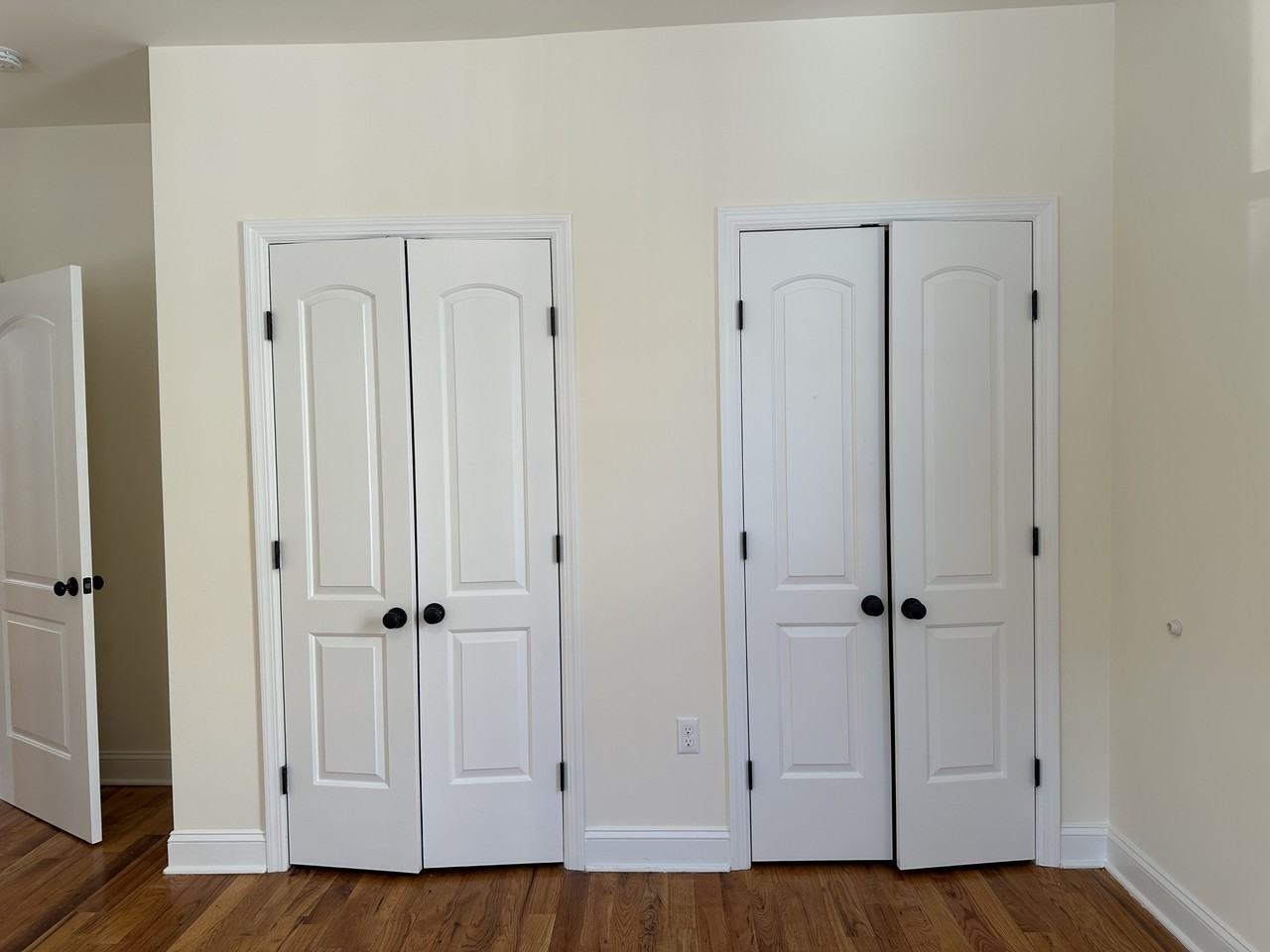 166 W Washington Ave #166A - Photo 2 of 23