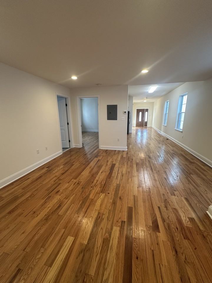 166 W Washington Ave #166B - Photo 7 of 19